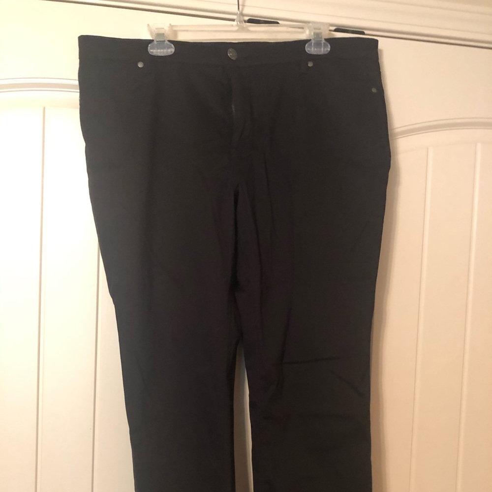 Stretch Skinny Black Ankle Grazer size 16/36